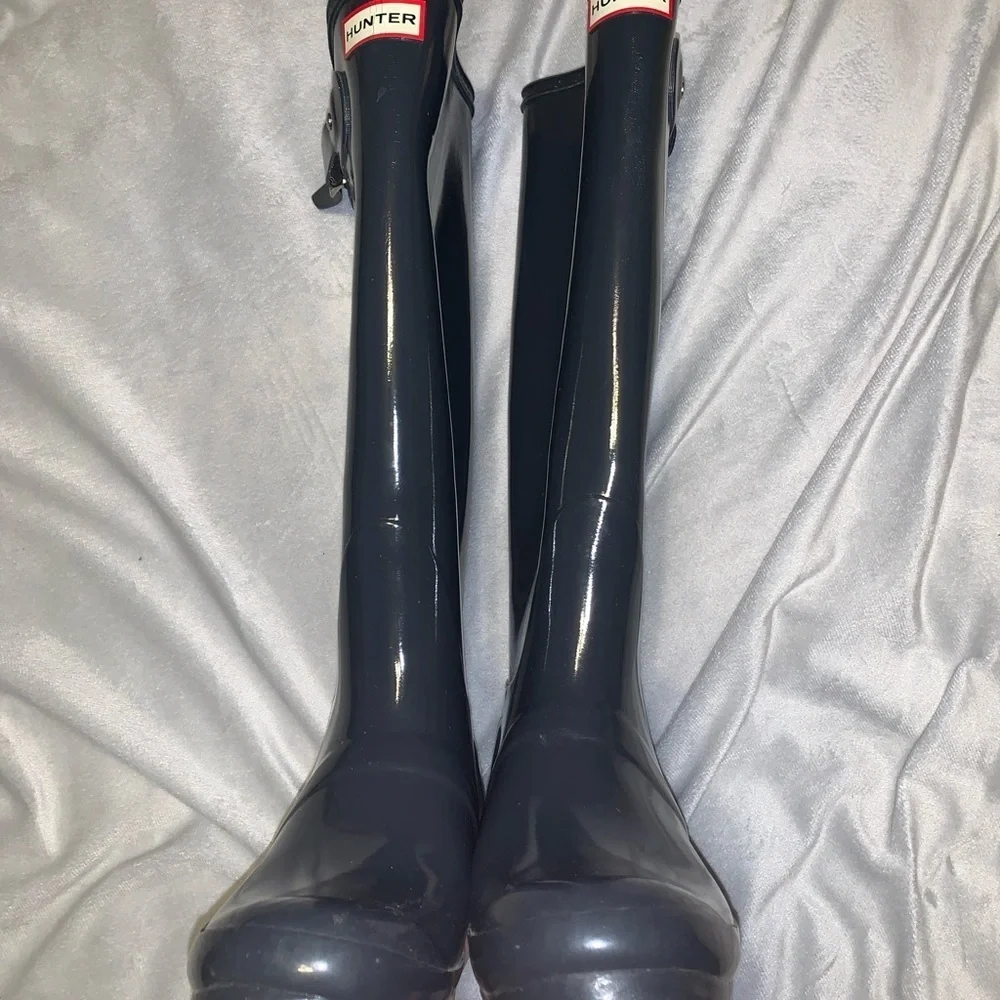Hunter Glossy dark gray tall Rain Boots classic size 8